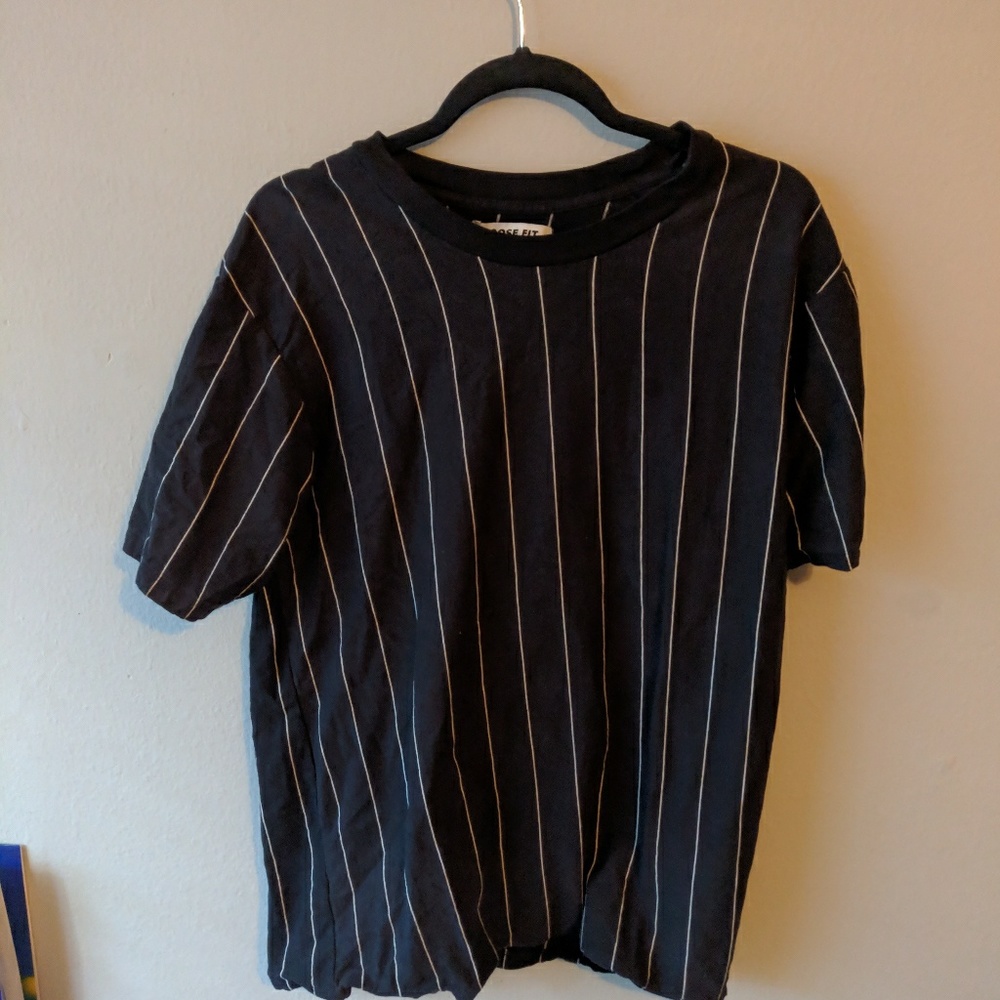 Loose Fit Black Stripped T Shirt